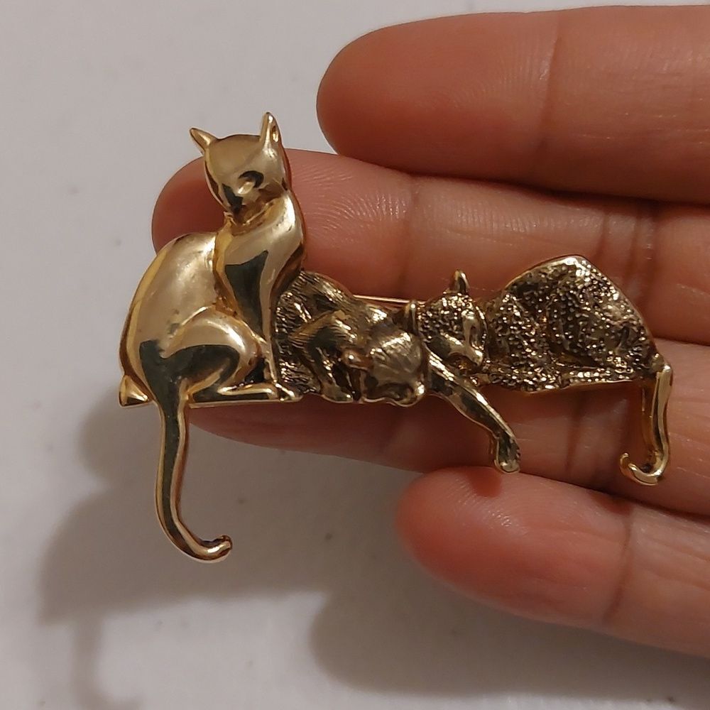 Vintage Unknown Mark Kitty Cat Three Cats Brooch Pin Gold Tone
